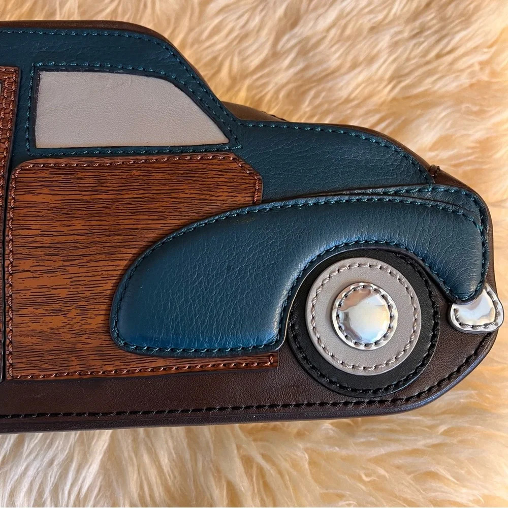NWT Kate Spade 2012 Knock On Wood Car Clutch - Picture 7 of 12